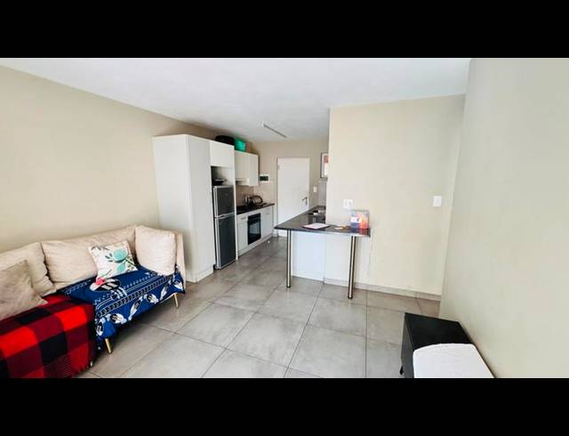 2 BEDROOM TOWNHOUSE FOR SALE IN GERMISTON CENTRAL